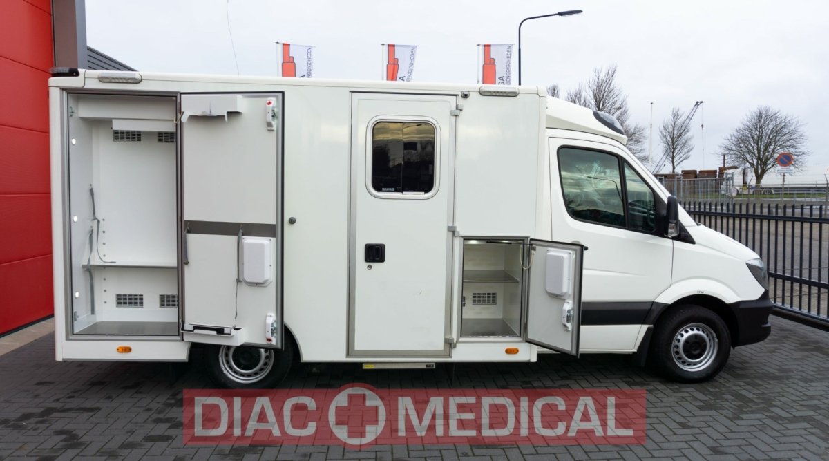 Mercedes-Benz 416 CDI Diesel Ambulance Container - Right Side Doors Open