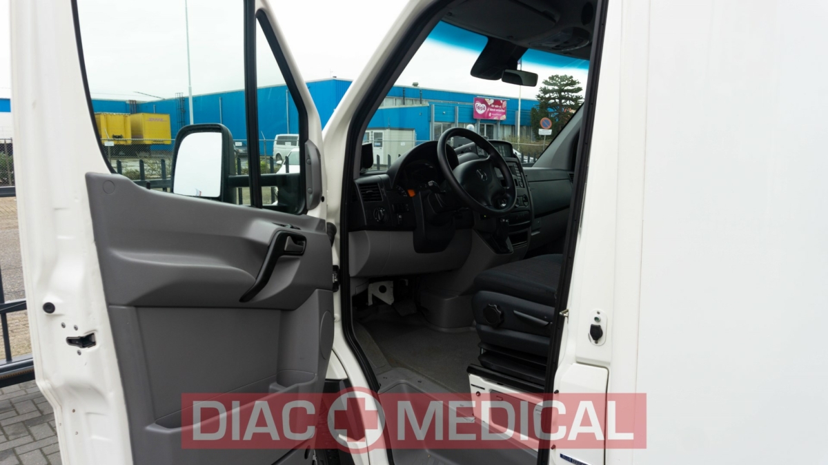 Mercedes-Benz 416 CDI Diesel Ambulance Container - Driver Seat 1