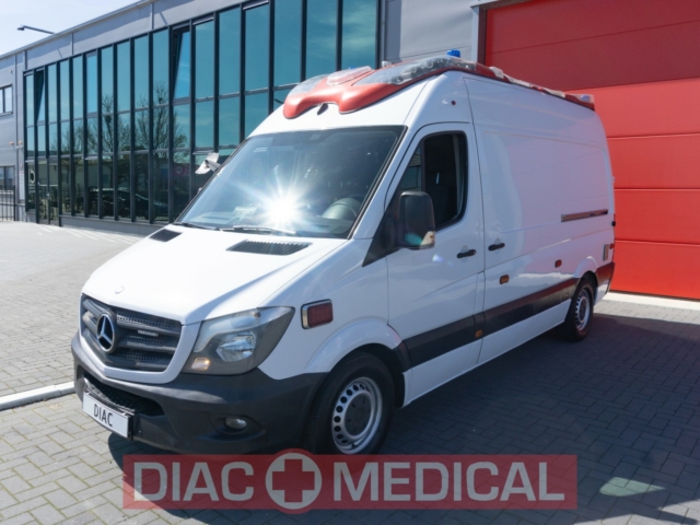 Mercedes-Benz Sprinter 316 CDI Diesel Ambulance L2H2 – 2014 (22090)