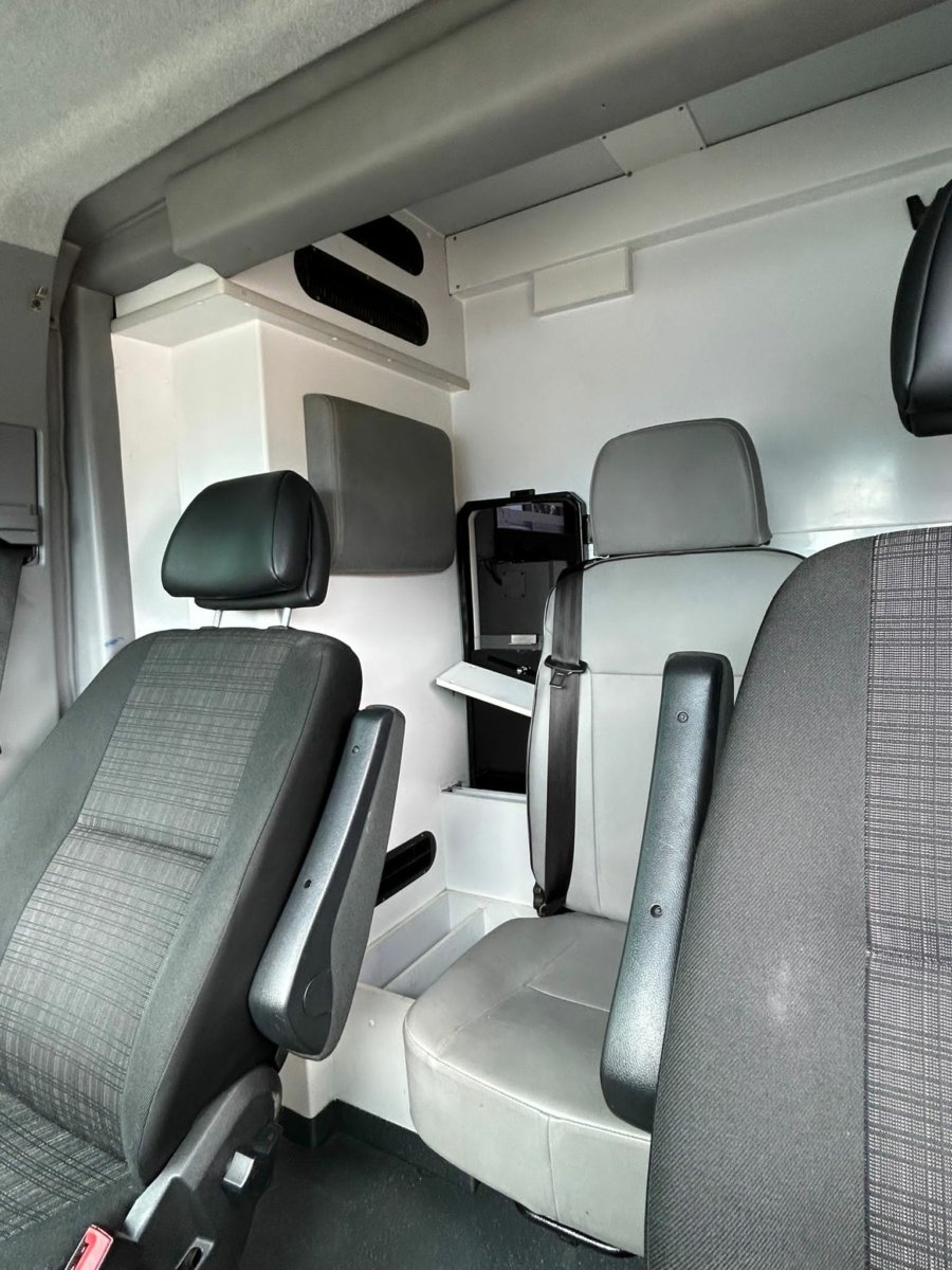 Mercedes-Benz 319 CDI Ambulance Sprinter Container – 2019 (23215)