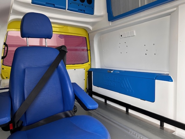 Volkswagen Transporter 2.0 T5 Diesel L2H2 Ambulance – 2014 (23415)