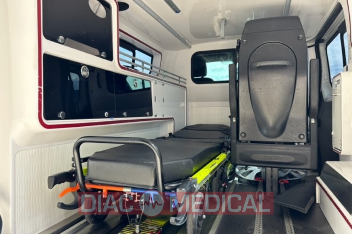 Renault Trafic L1H1 1.6 DCI Diesel Ambulance (23115)