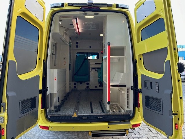 Mercedes-Benz 319 Cdi Diesel Ambulance L2H2 – 2018 (24080)