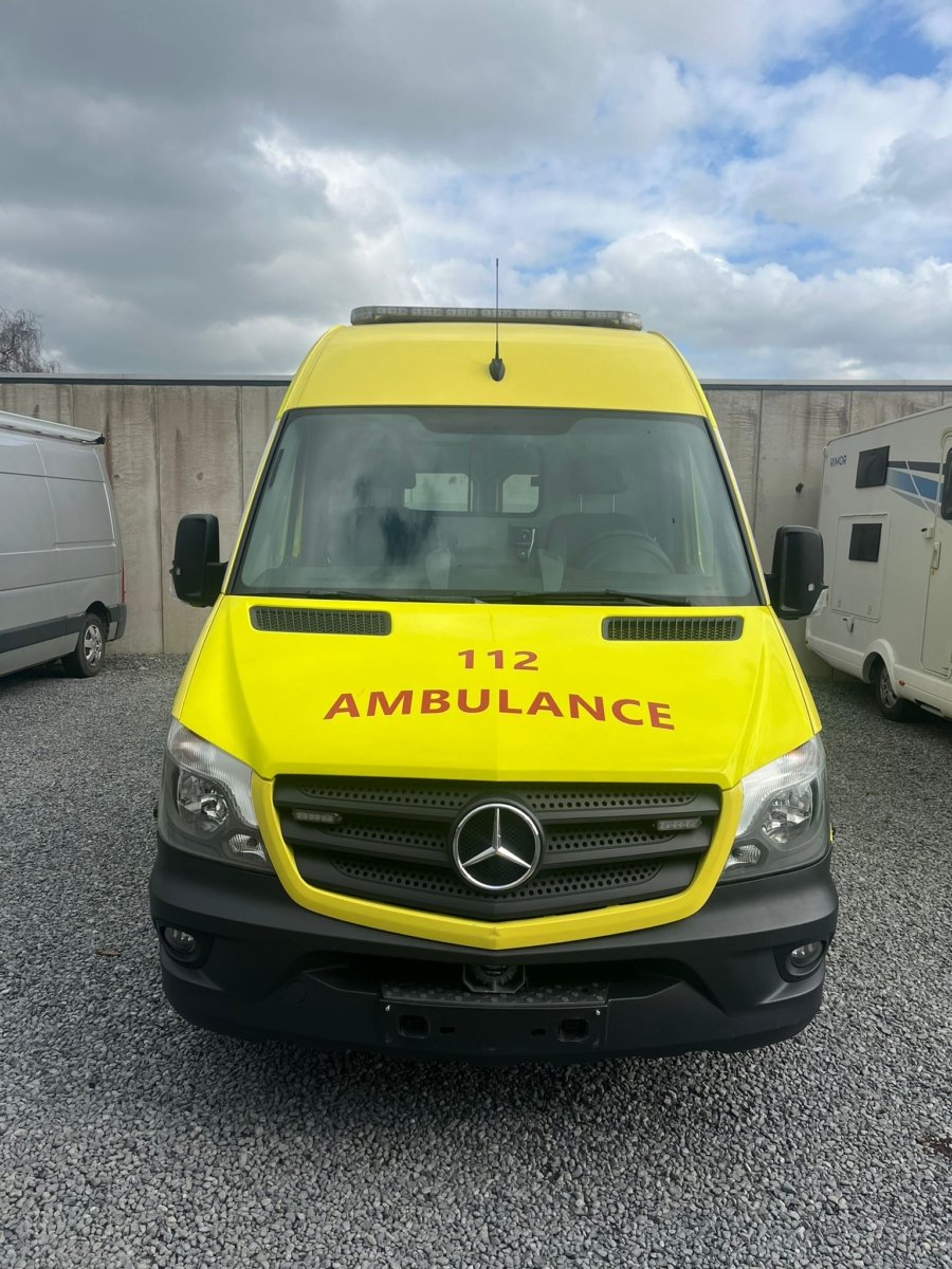 Mercedes-Benz 316 CDI Ambulance L2H2 – 2018 (24B110)