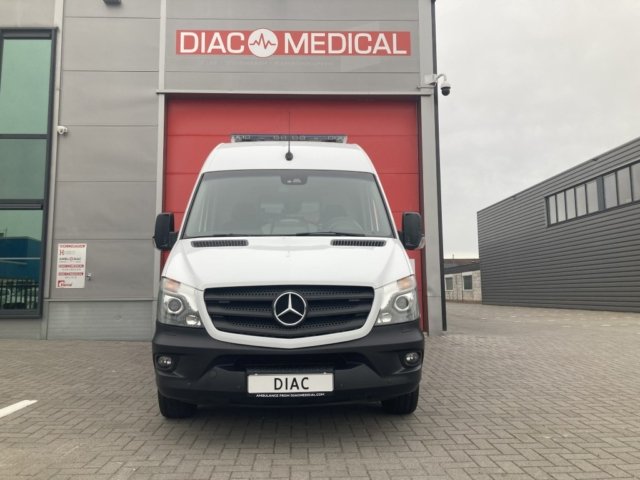 Mercedes-Benz 316 CDI Ambulance – 2018 (25060)