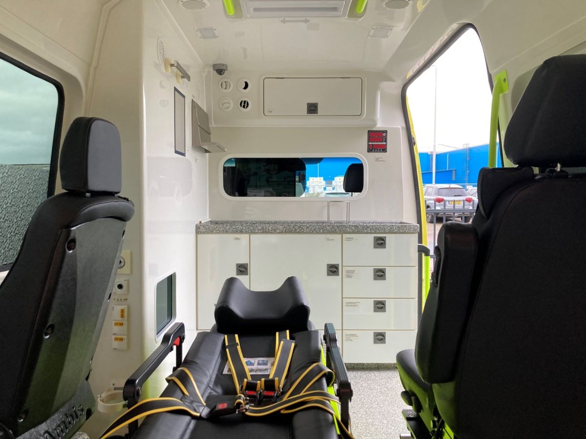 Mercedes-Benz 319 Cdi Diesel Ambulance L2H2 – 2018 (24115)