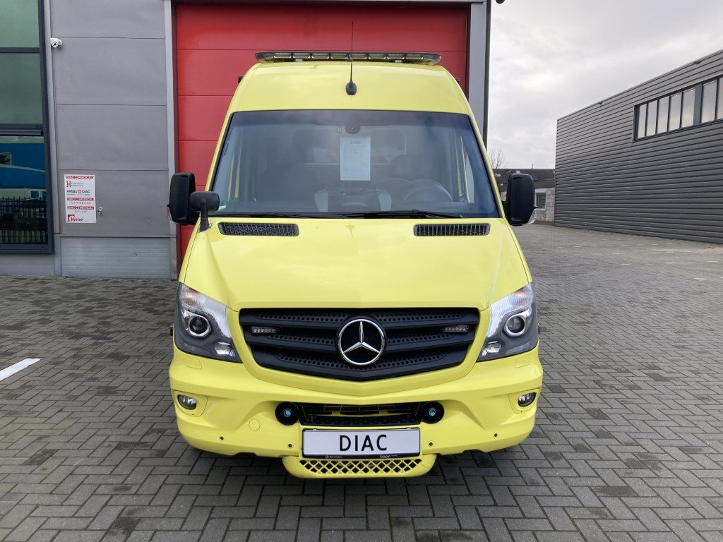 Mercedes-Benz 319 Cdi Diesel Ambulance L2H2 – 2018 (25005)