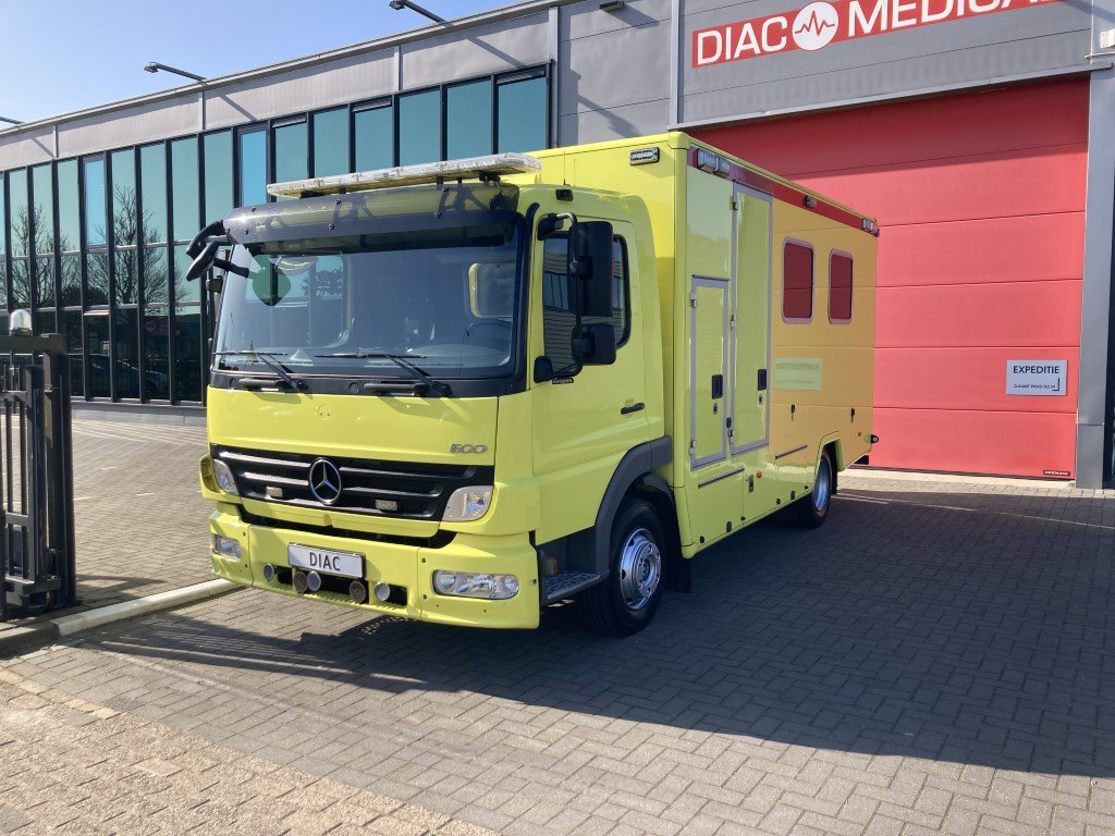 Mercedes-Benz Atego 824 L Ambulance – 2009 (25020)