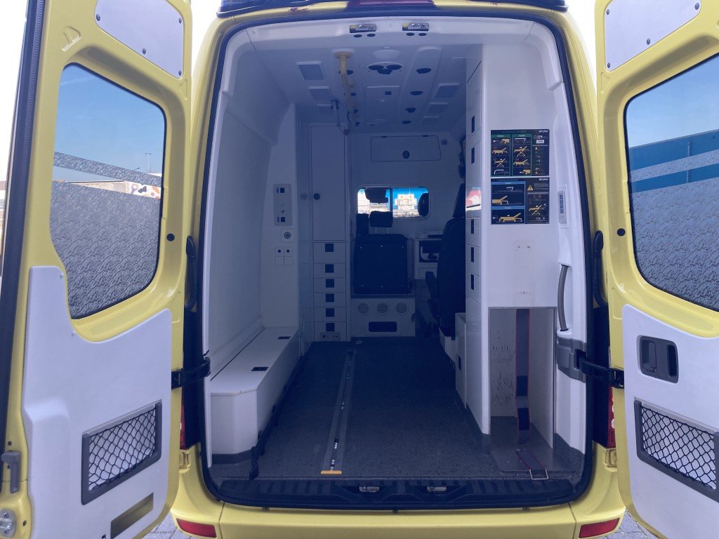Mercedes-Benz 319 Cdi Diesel Ambulance L2H2 – 2018 (25030)