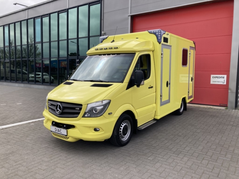 Gebrauchte Krankenwagen Versteigerungnull