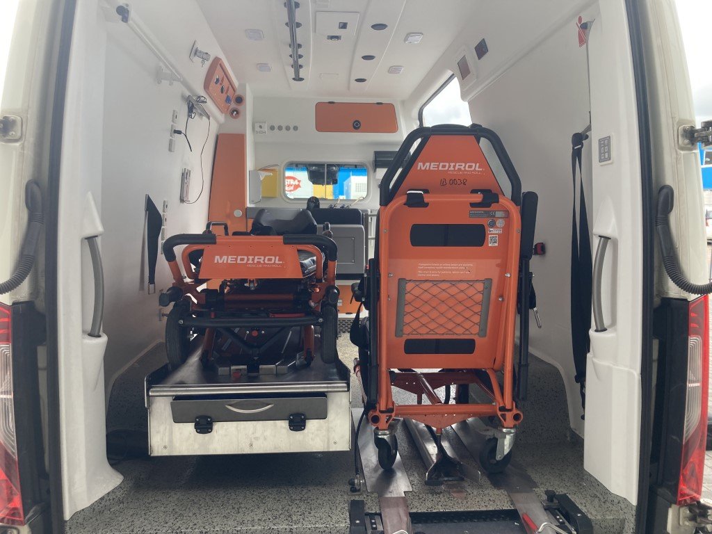 Mercedes-Benz Sprinter 416 CDI Ambulance – 2020 (25075)