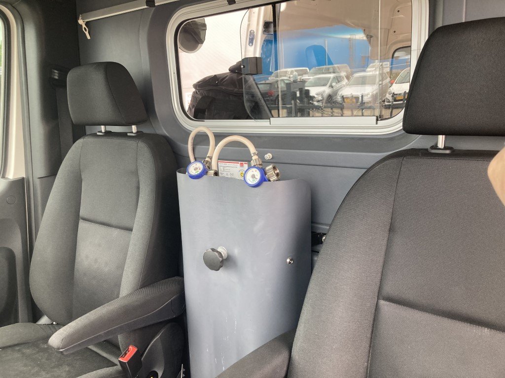 Mercedes-Benz Sprinter 416 CDI Ambulance – 2020 (25075)
