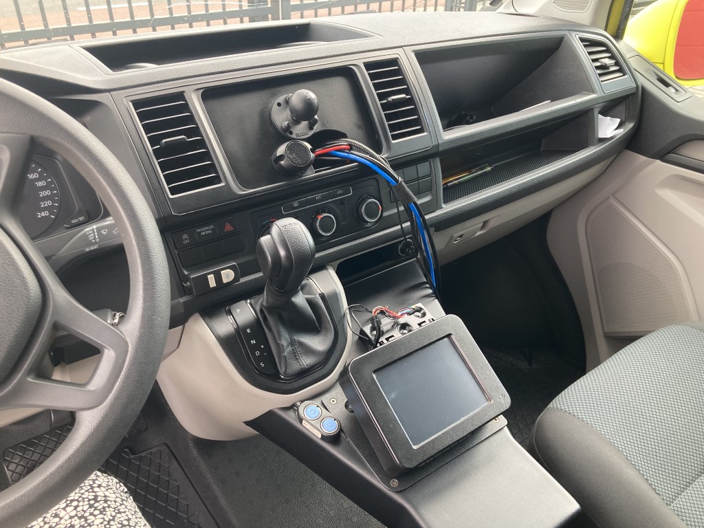 Volkswagen T6 Ambulance – 2017 (25090)