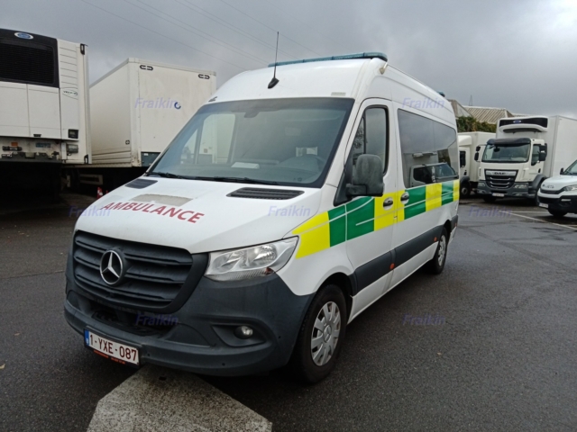 Mercedes-Benz 316 Diesel Ambulance L2H2 – 2021 (26DB05)
